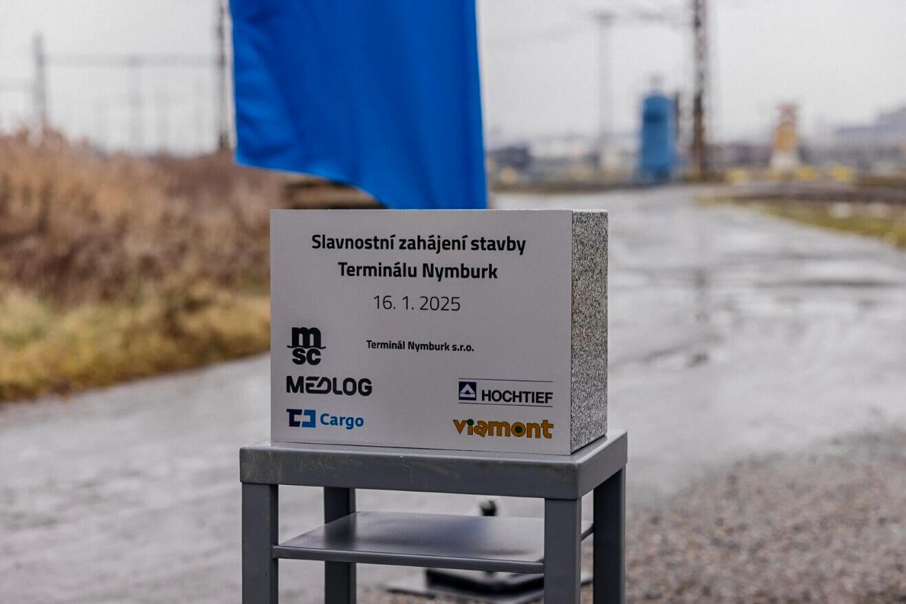 zahajeni-vystavby-terminalu-06.jpg